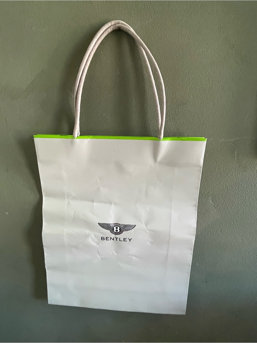 Bentley shopping bag with Bentley logo